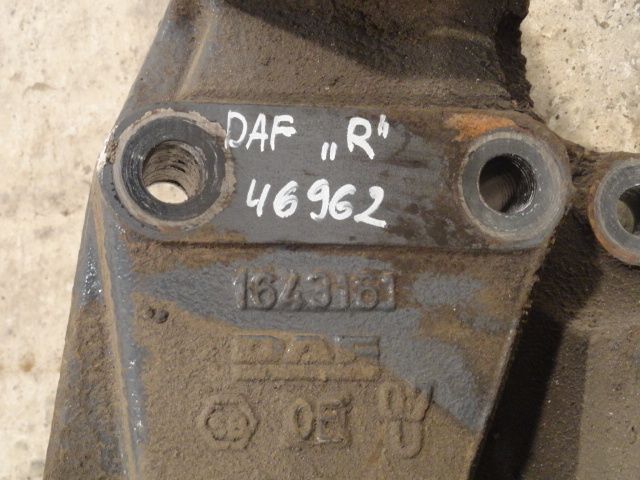 1643163 DAF Кронштейн передней рессоры, № XF46962, фото 1