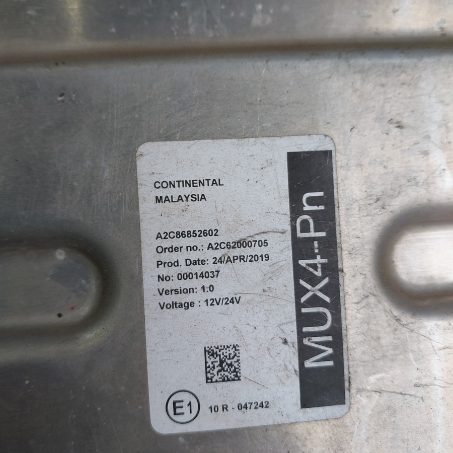 45104372422600 KAMAZ, № XF427511, фото 4