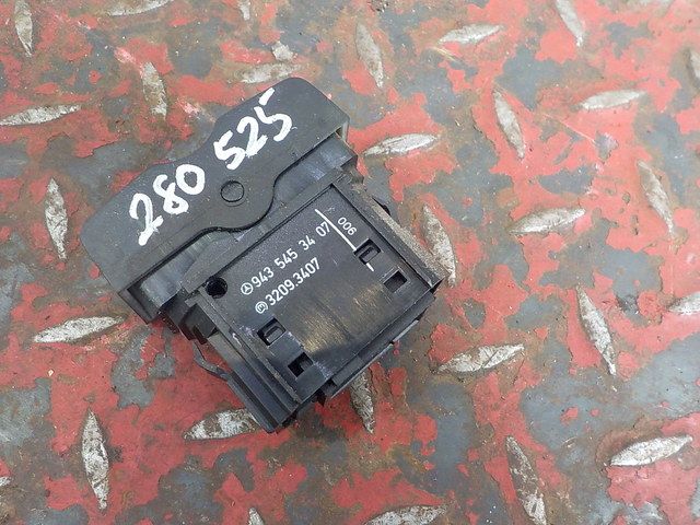 9435453407 MERCEDES Кнопка, № XF280525, фото 4