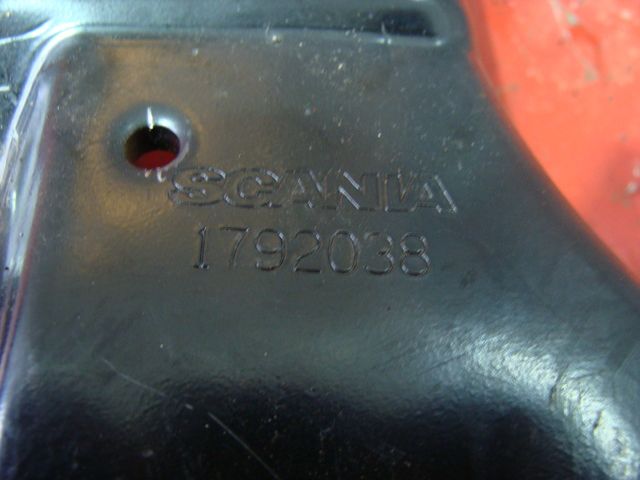 1792038 SCANIA Кронштейн бардачка, № XF302049, фото 4