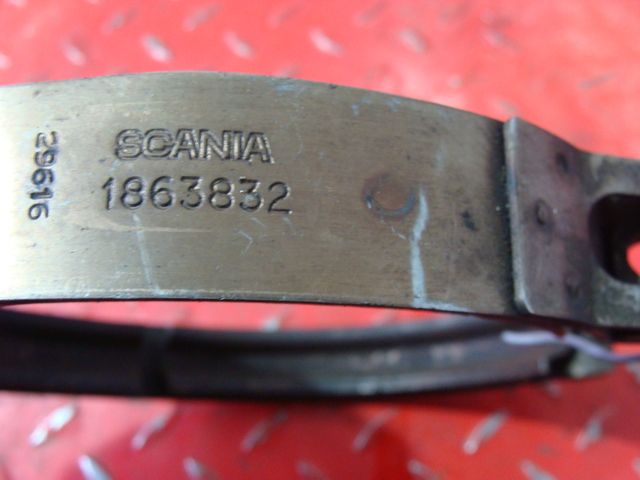 1863832 SCANIA Хомут глушителя, № XF301233, фото 4
