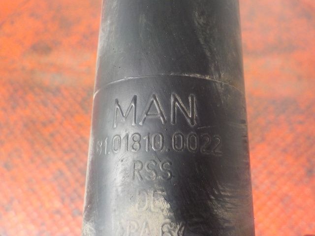 81018106009 MAN Маслозаливная горловина, № XF236619, фото 6