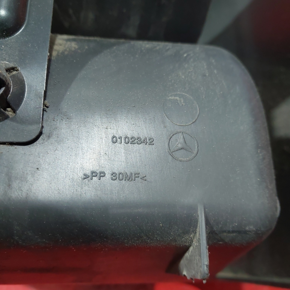 9436800452 MERCEDES Бардачок, № XF490734, фото 6