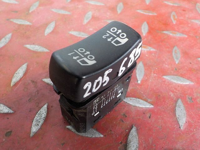 1421843 SCANIA Кнопка, № XF205685, фото 2