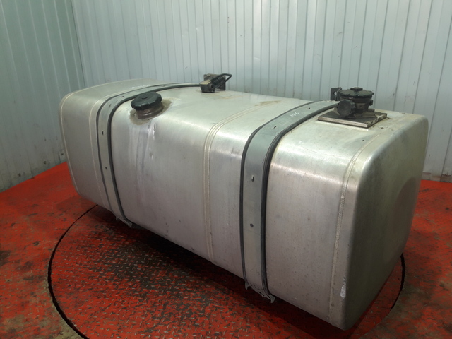 81122015697 MAN Бак топливный, № XF336251, фото 1