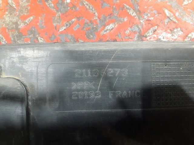 21136273 VOLVO Ящик АКБ, № XF358818, фото 4