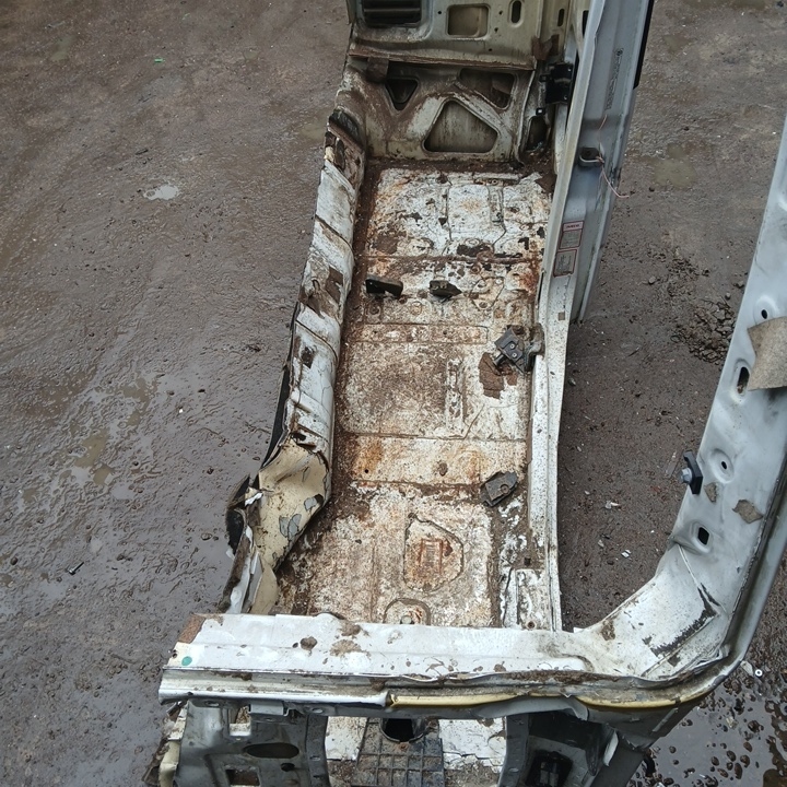 504225111 IVECO Каркас кабины, № XF482696, фото 4