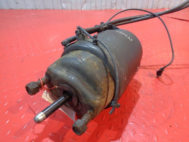 0204202318 MERCEDES Энергоаккумулятор, № XF279483, фото 2