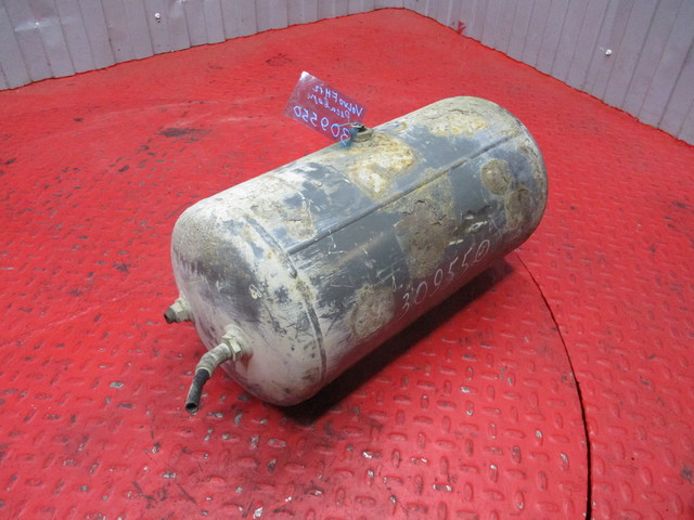 20485246 VOLVO Ресивер воздушный, № XF309550, фото 1