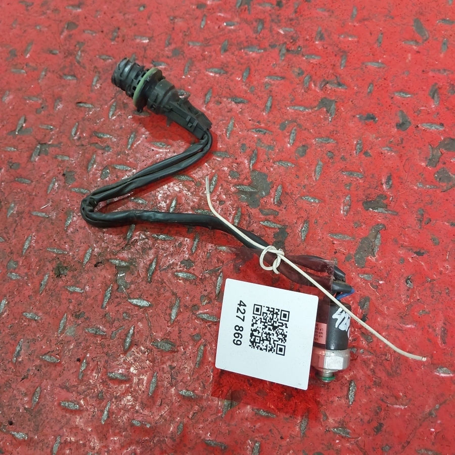 0088207110 MERCEDES Датчик кондиционера, № XF427869, фото 1