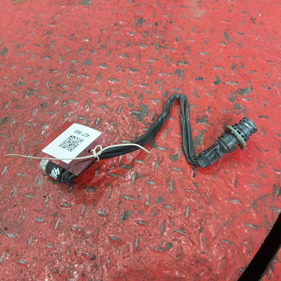 0088207110 MERCEDES Датчик кондиционера, № XF427869, фото 2