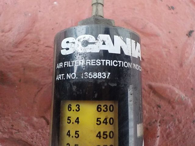 1358837 SCANIA Датчик воздушного фильтра, № XF117472, фото 4