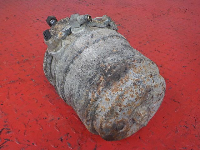 1360929 DAF Энергоаккумулятор, № XF206431, фото 3