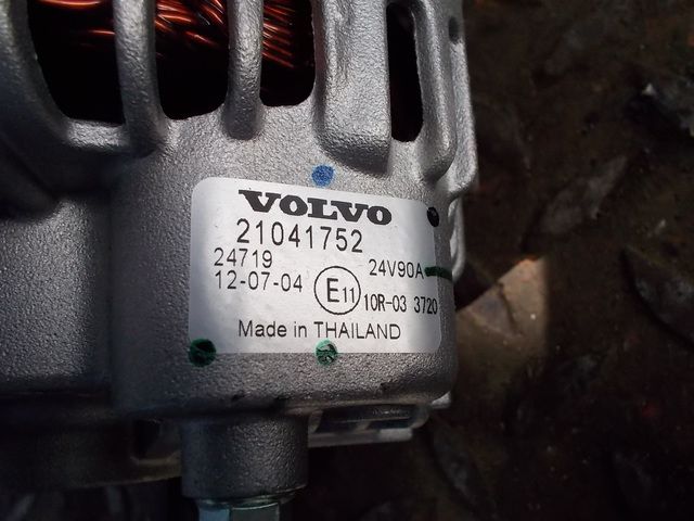 21041752 VOLVO Генератор, фото 4