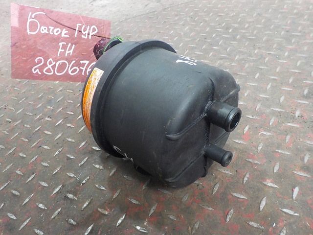 1592945 VOLVO Бачок ГУР, № XF280676, фото 3