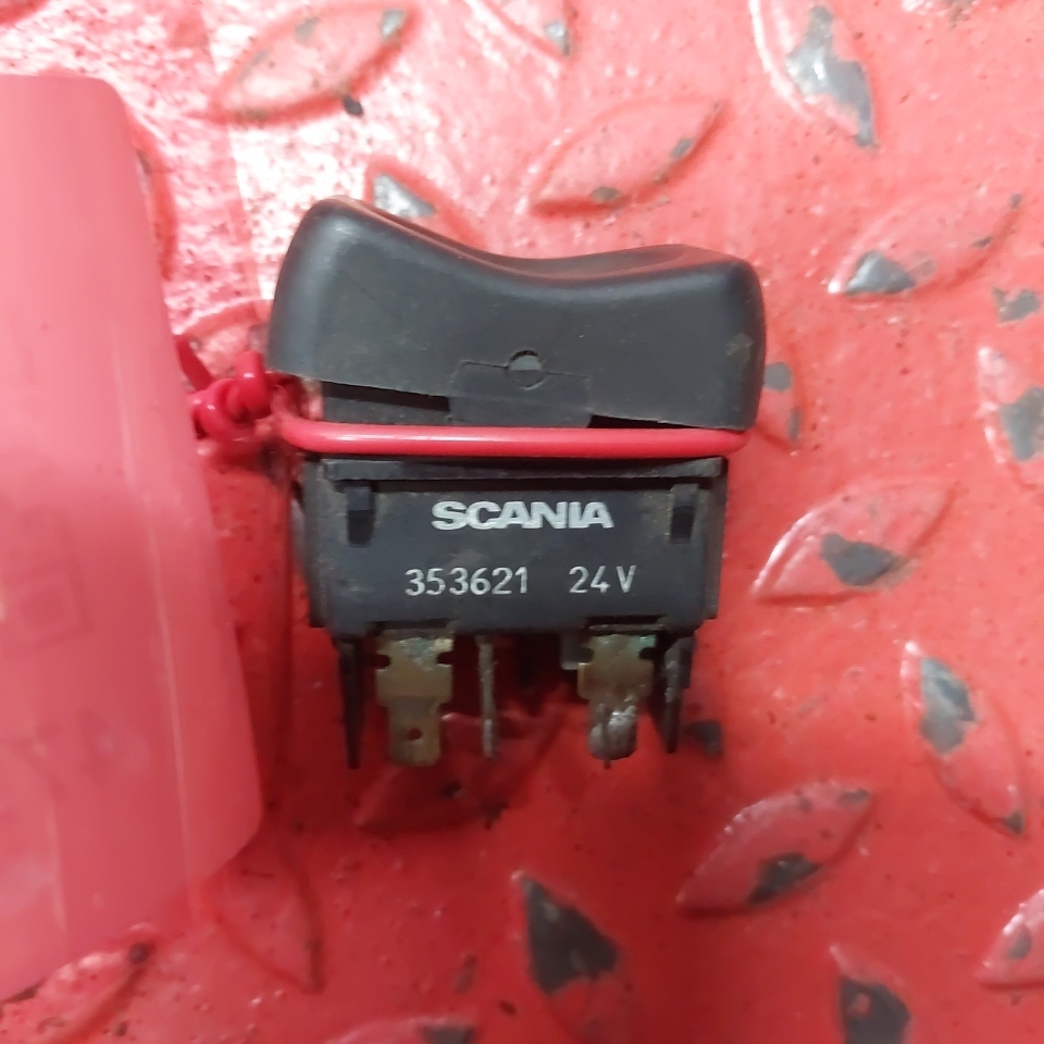 353621 SCANIA Кнопка, № XF479398, фото 4