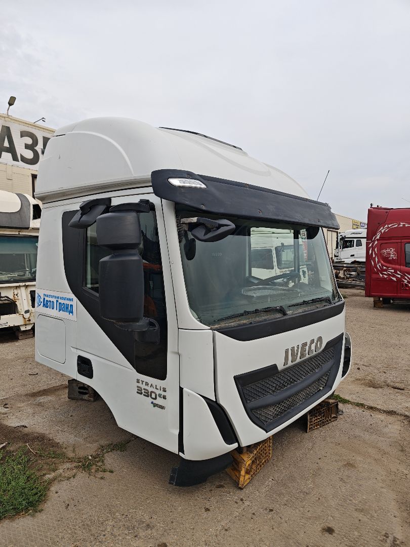 5801758721 IVECO Кабина, AT, МКПП, № XF460248, фото 2