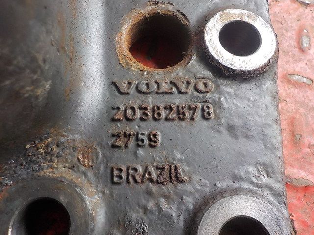 20382578 VOLVO Кронштейн гидроусилителя, № XF333806, фото 4