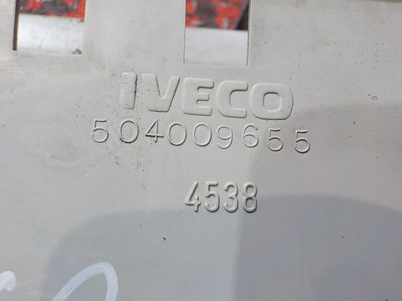 504009655 IVECO Консоль, № XF313279, фото 4