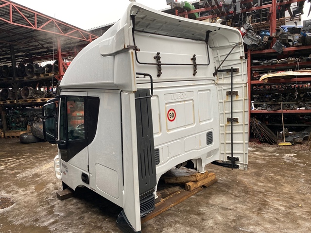 IVECO Кабина, AT, № XF230785, фото 3