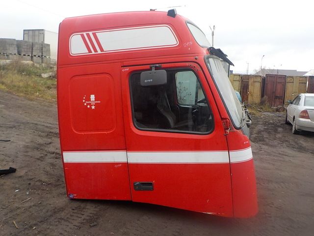 VOLVO Кабина, Globetrotter XL, № XF121935, фото 4