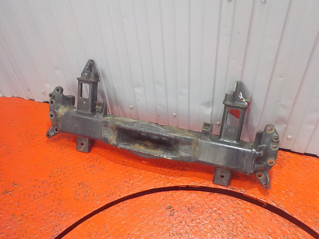 81412805598 MAN Траверса, № XF370151, фото 1