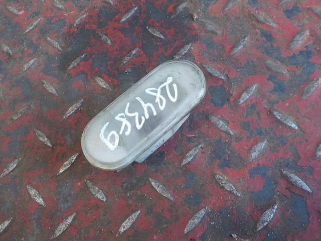81252036015 MAN Плафон салонный, № XF284389, фото 1