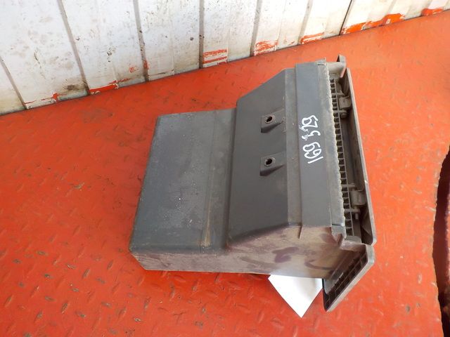 504009820 IVECO Бардачок, № XF169329, фото 3