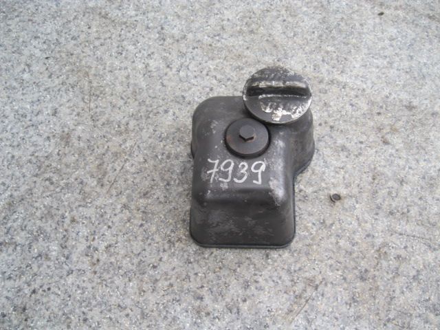 1421340 SCANIA Клапанная крышка, № XF7939, фото 1