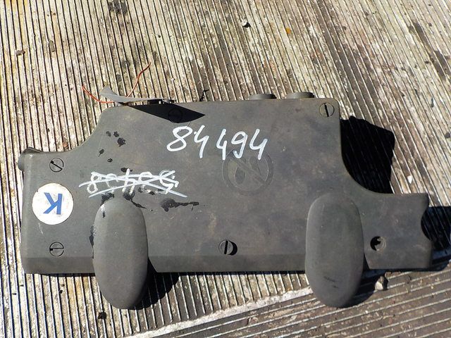81254240036 MAN Накладка декоративная двигателя, № XF84494, фото 1