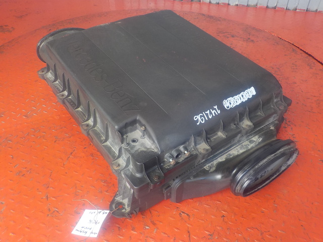 0190941002 MERCEDES Корпус воздушного фильтра, № XF242196, фото 4