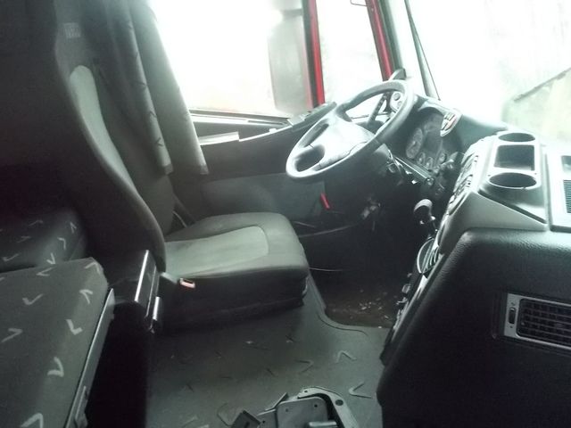 IVECO Кабина, AT, МКПП, № XF49753, фото 7