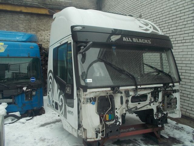 IVECO Кабина, AT, МКПП, № XF49754, фото 1
