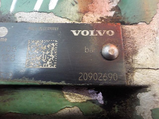 20902690 VOLVO Насос ГУР, № XF251839, фото 6