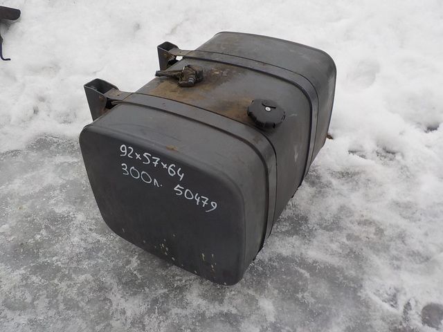 0000000004 MERCEDES Бак топливный, № XF50479, фото 1