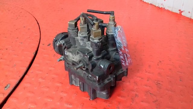 81259026240 MAN Кран ECAS, № XF379435, фото 3