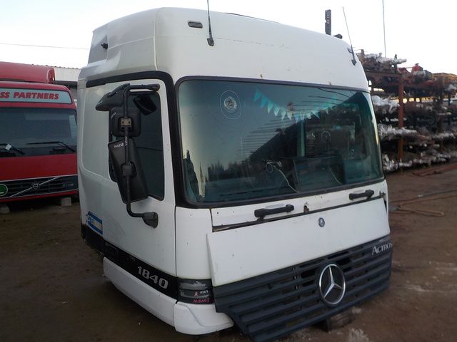 MERCEDES Каркас кабины, № XF145614, фото 2