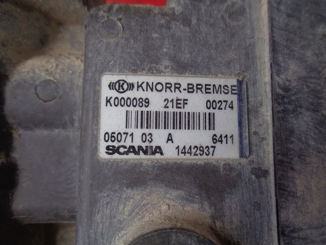 1442937 SCANIA Кран управления тормозами прицепа, № XF285118, фото 6