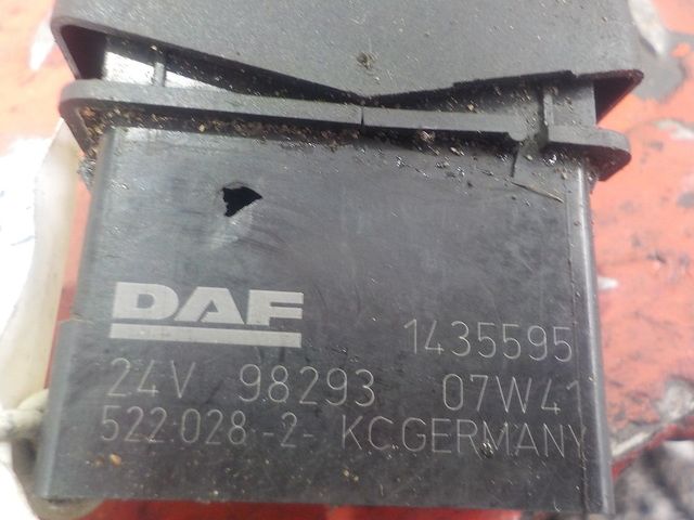 1435595 DAF Кнопка, № XF230492, фото 4