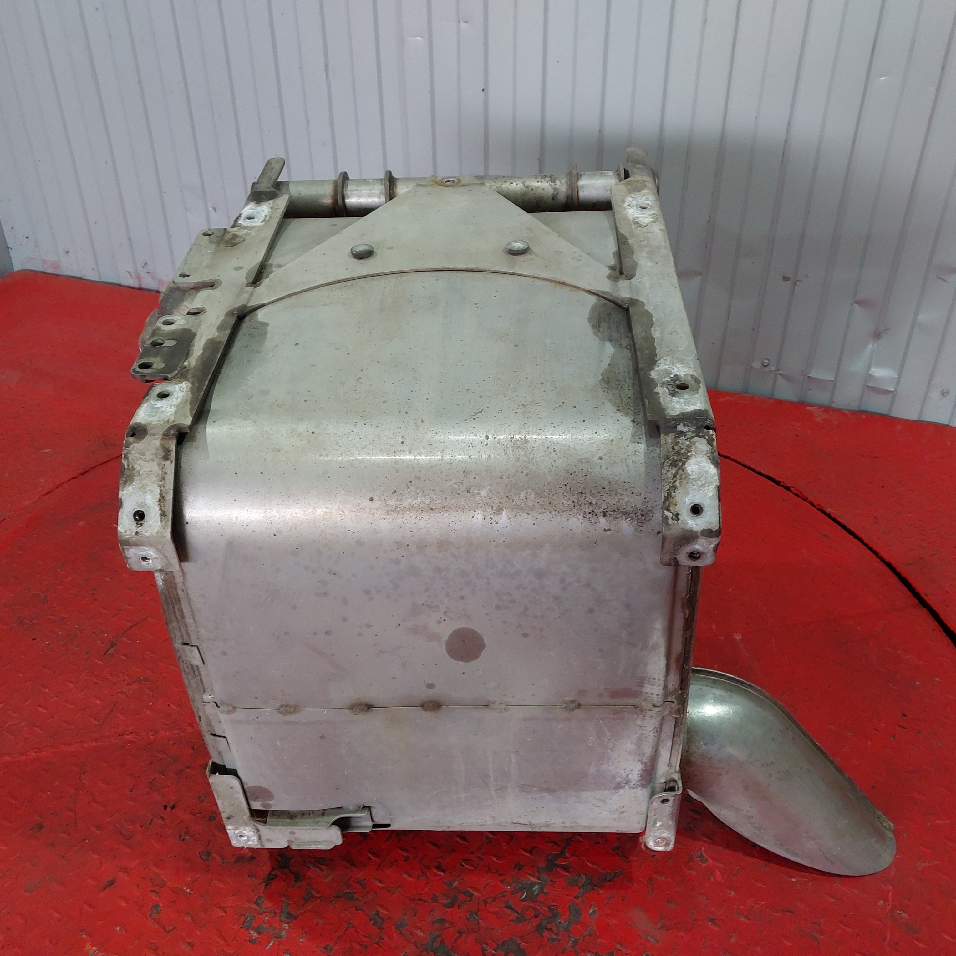 0024906514 MERCEDES Глушитель основной, № XF455980, фото 2