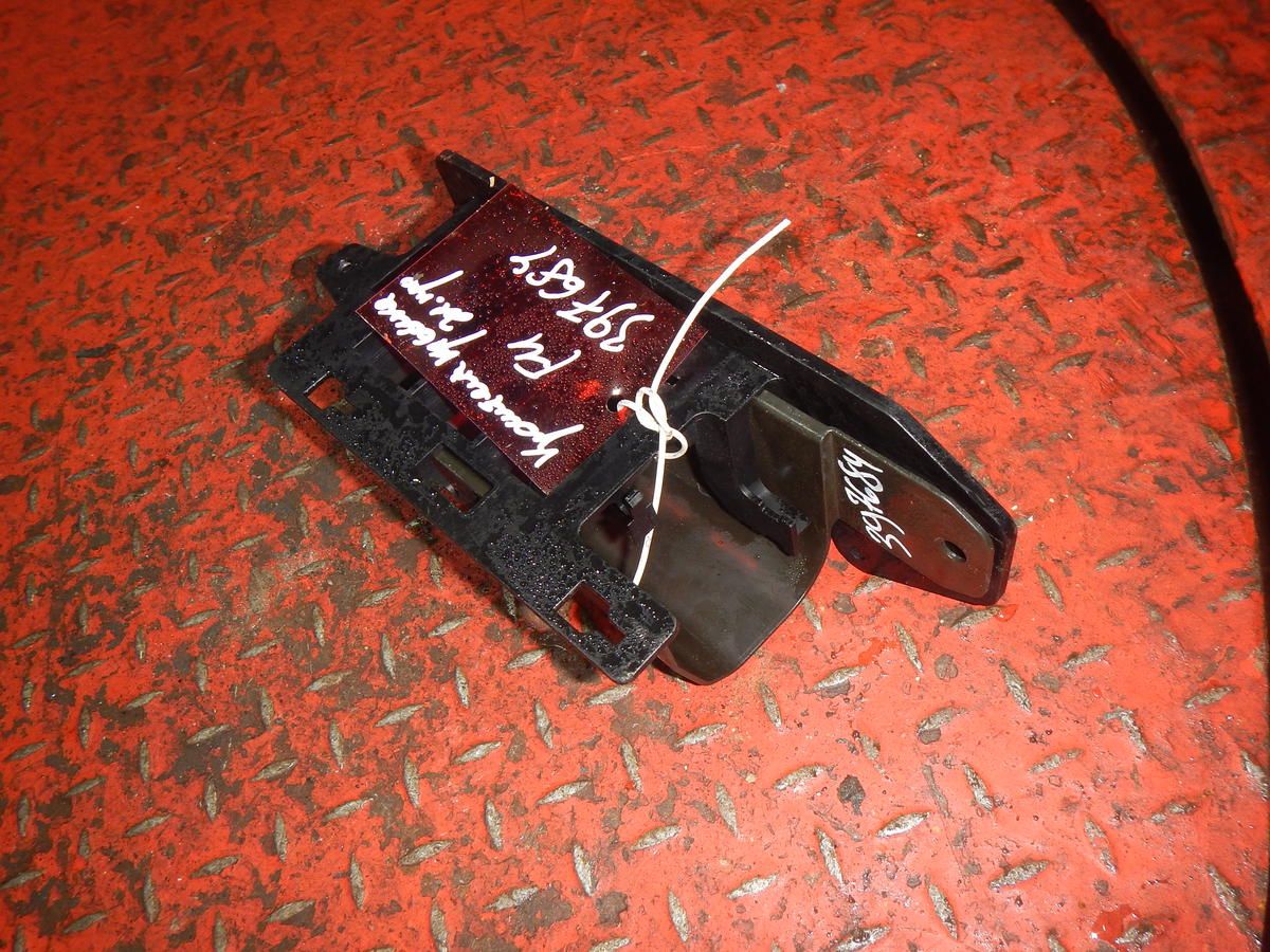 82209315 VOLVO Кронштейн электропроводки, № XF397684, фото 3