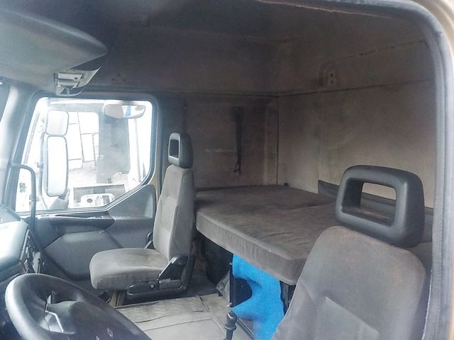 RENAULT Кабина, № XF123714, фото 3