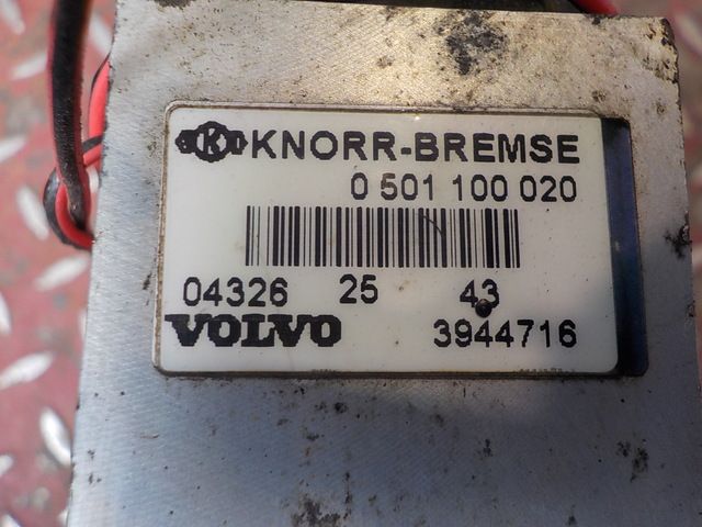 3944716 VOLVO Кран ECAS, № XF198673, фото 5