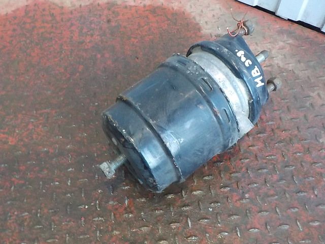 0154204418 MERCEDES Энергоаккумулятор, № XF224174, фото 2