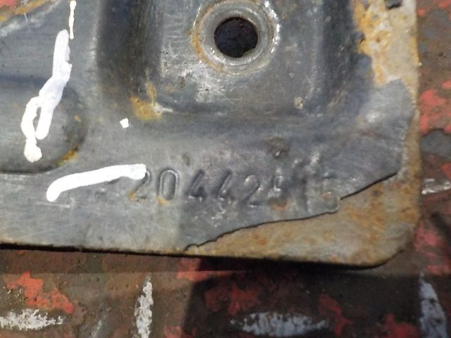 20442515 VOLVO Кронштейн габарита, № XF221878, фото 4
