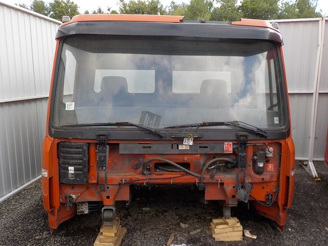 VOLVO Кабина, № XF58072, фото 2