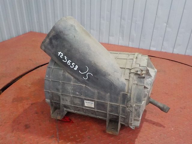 1869999 SCANIA Корпус воздушного фильтра, № XF123658, фото 1