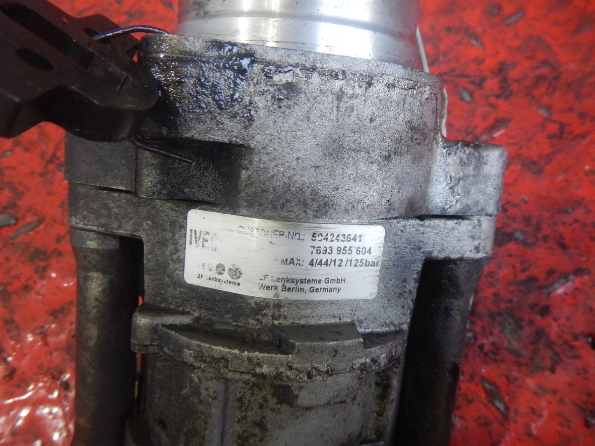 504243641 IVECO Насос ГУР, № XF416491, фото 6