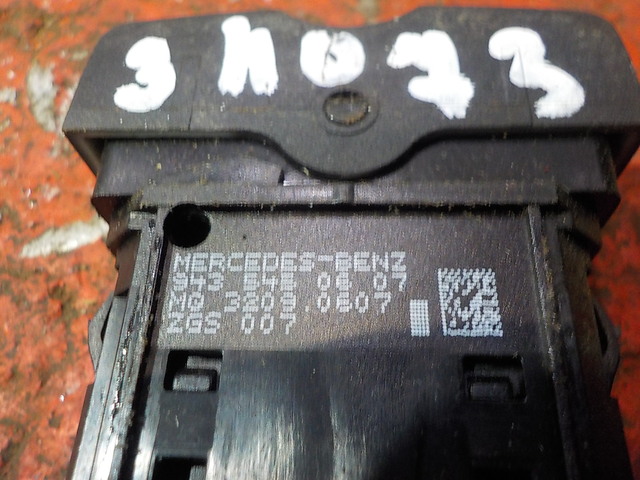 9435450607 MERCEDES Кнопка, № XF311073, фото 3