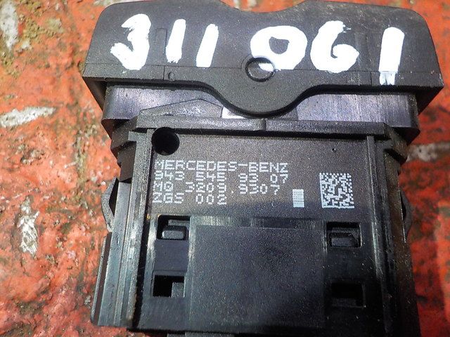 9435459307 MERCEDES Кнопка, № XF311061, фото 4